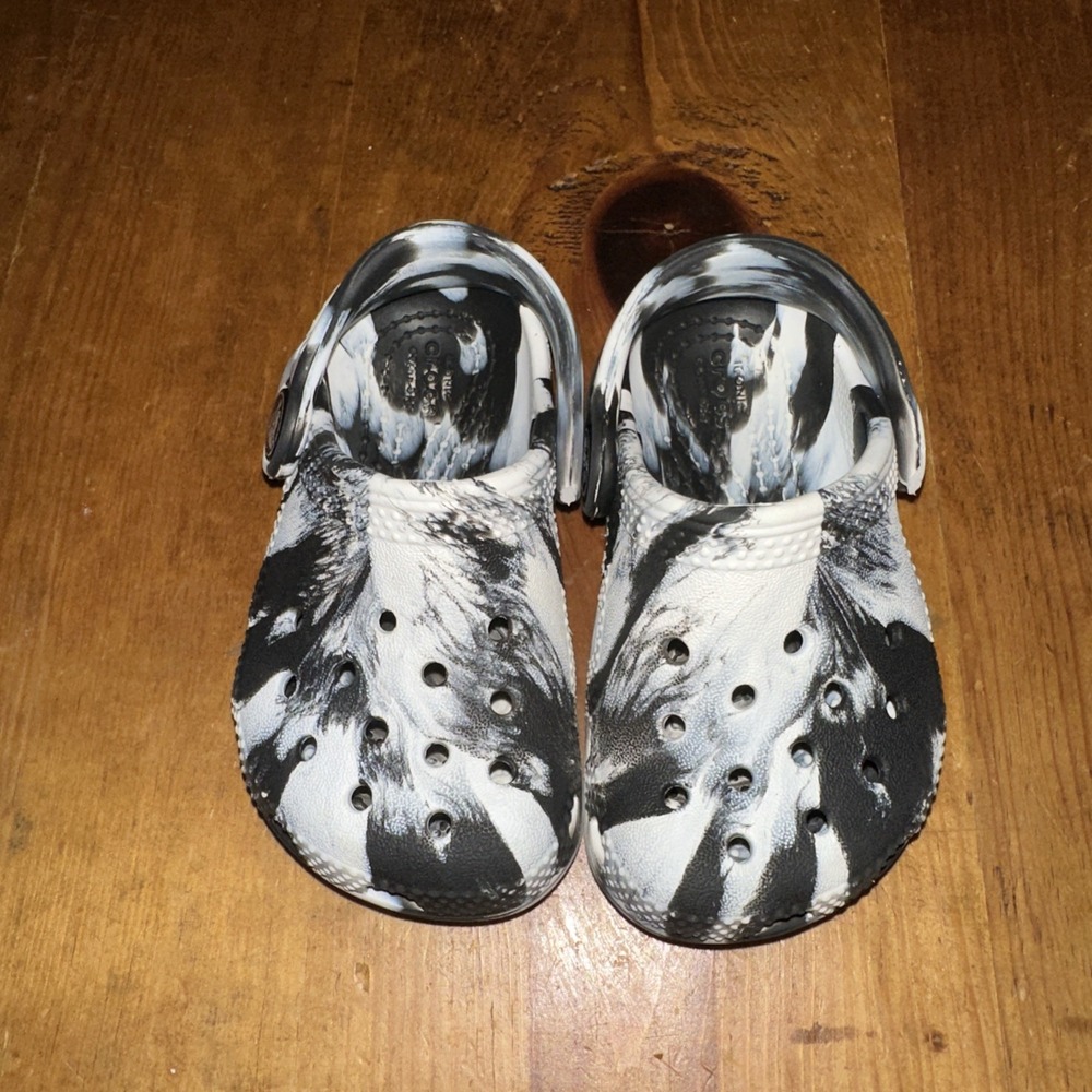 Crocs Classic Marbled Clogs C5 Black White Toddler Slip On Shoes